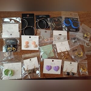 Huge New Boutique Jewelry Lot Wholesale Bundle Earrings Rings NY&Co Maurices